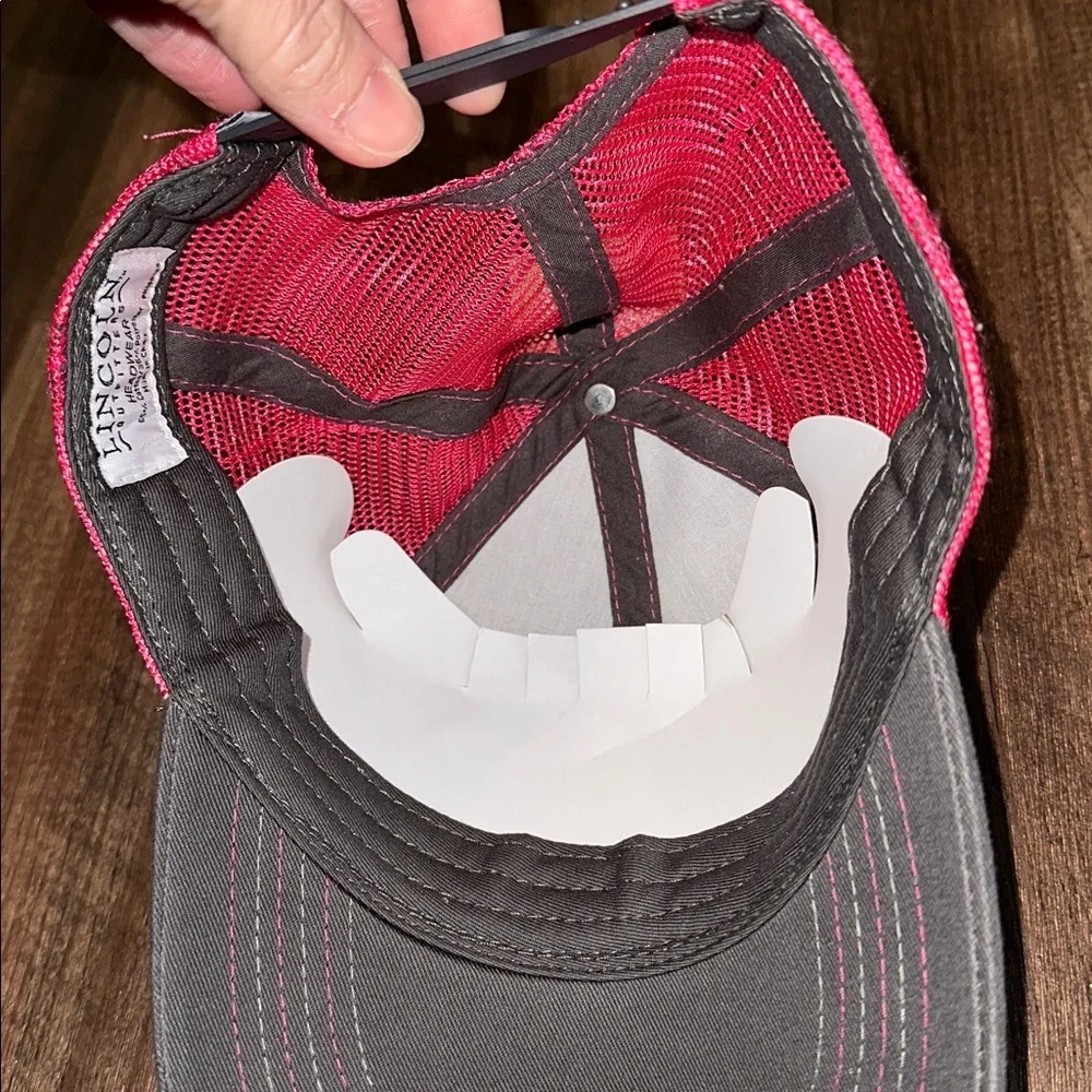 Lincoln Outfitters Farm Girl Hat Cap‎ NWT Pink and Gray Mesh Back